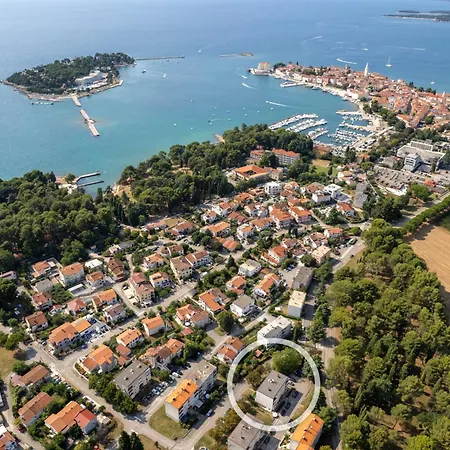 Apartment Noelle By The Sea In Porec, Istria *